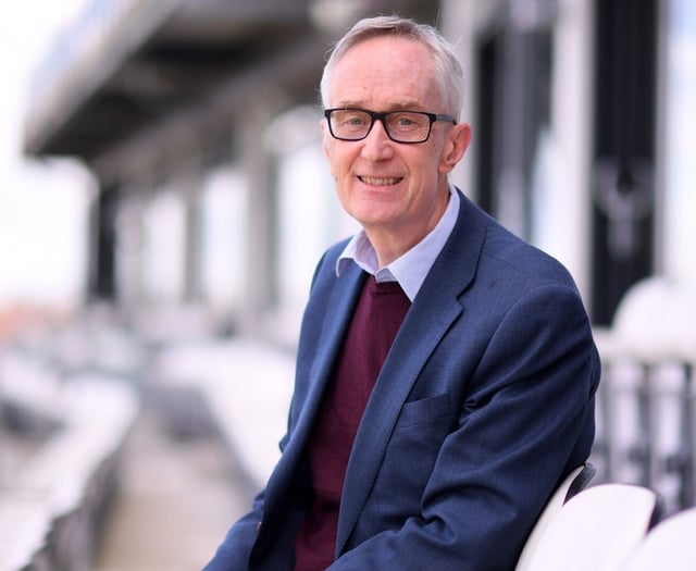 Lord Barber steps down as chair of Somerset CCC 