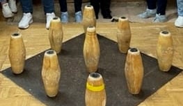 Hairy Ringers march on at top of table 