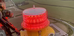 Two years to fix warning light for aircraft