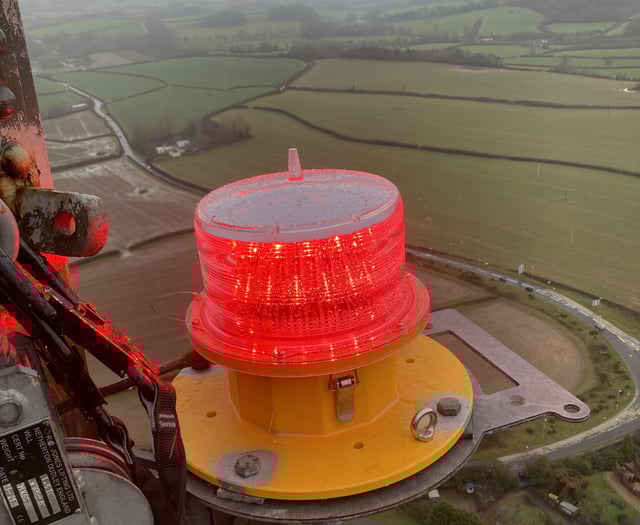 Two years to fix warning light for aircraft