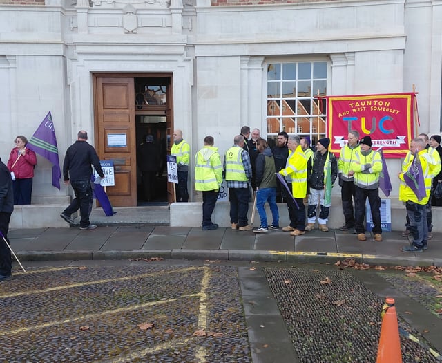 Union fears drop in council housing repairs