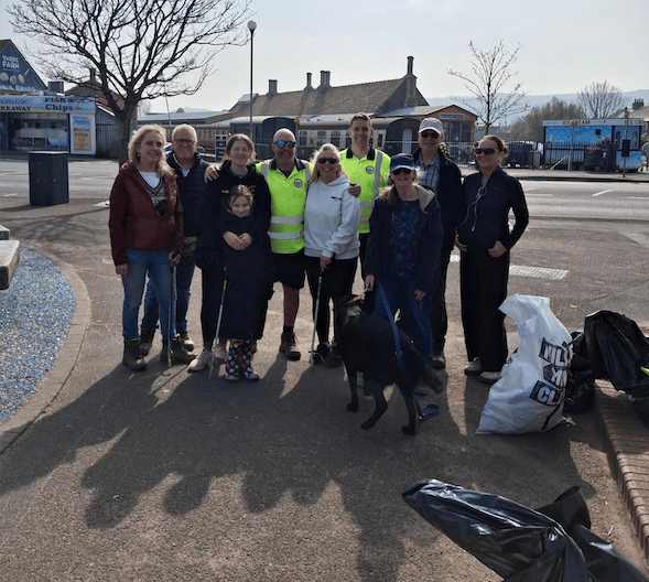 Community comes together for spring clean