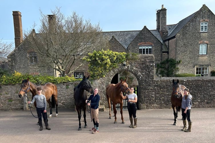 Sandhill Racing Stables