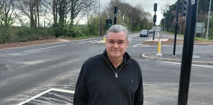Councillor wants major roadworks done at night 