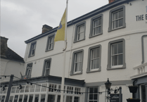 Curling sport comes to Minehead with indoor sessions for men in Beach Hotel