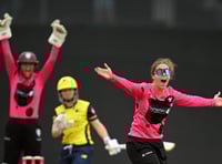 Young Barnes signs new deal with Somerset 