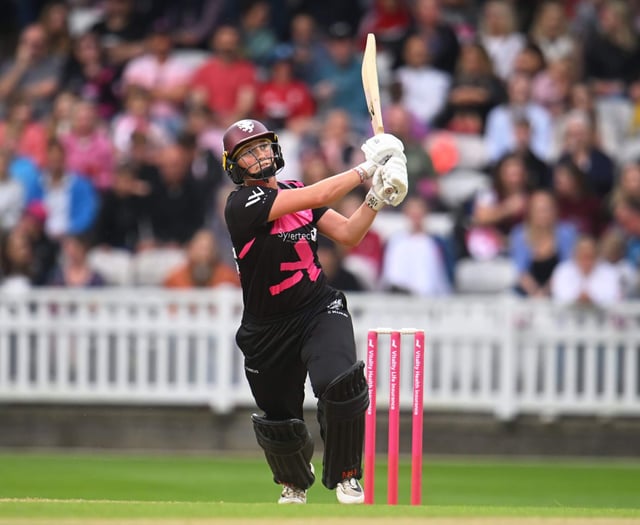 All-rounder Alex Griffiths extends contract with Somerset 