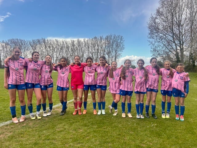 Minehead Under 13 Girls' winning squad