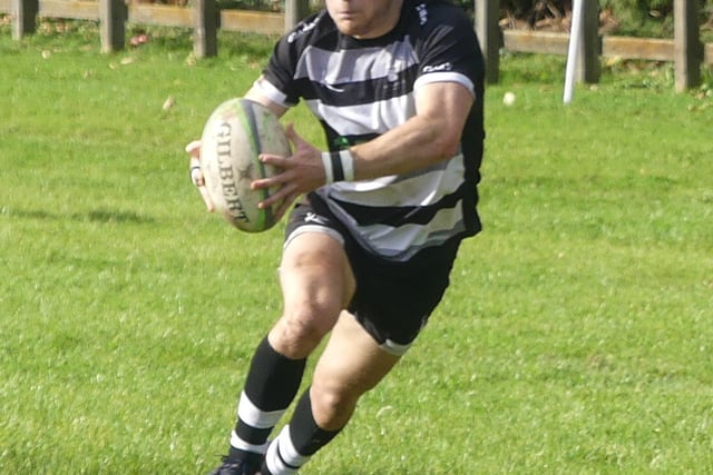 Minehead Barbarians play away to second-placed Clevedon 