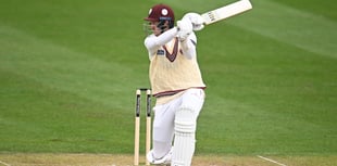 Somerset crush Essex in big Championship win