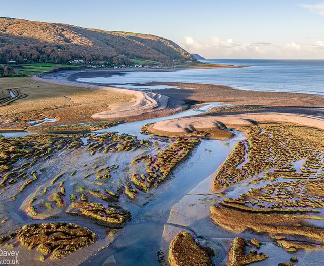 Exhibition looks at 'great storm' of 1996