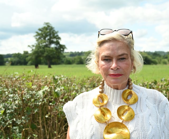 Fashion show to highlight local clothes shops