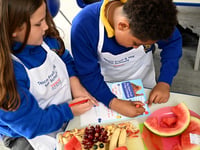 More fruit and veg for school dinners