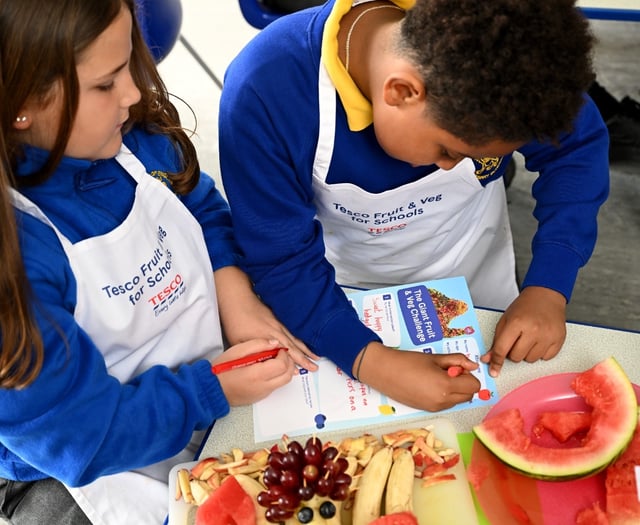 More fruit and veg for school dinners