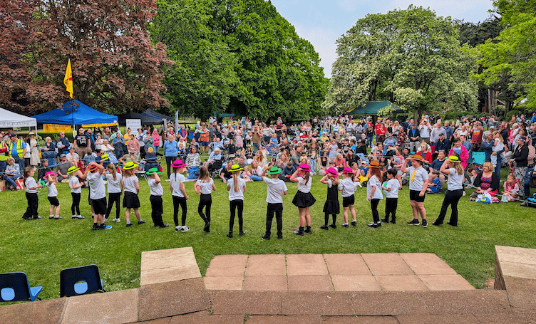 The Mini MADS from Minehead Amateur Drama School perform to an appreciative audience at the 'Party in the Park'. POTO: Richard Robbins.