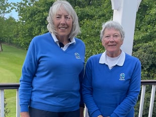 Ros and Kay squeeze home in Coronation Foursomes 