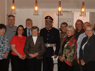 Community bus volunteers receive King's award