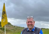 Golfers take part in 'reverse waltz' competition