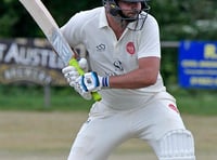 Minehead Seconds lose out to Bishops Hull 