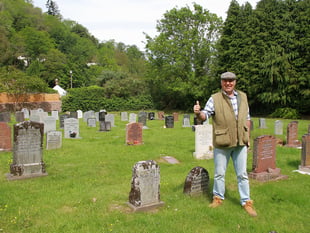 Praise as council restores 'desecrated' graveyard