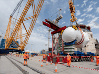 Second nuclear reactor put into place