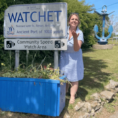 Rachel gives town a touch of glass