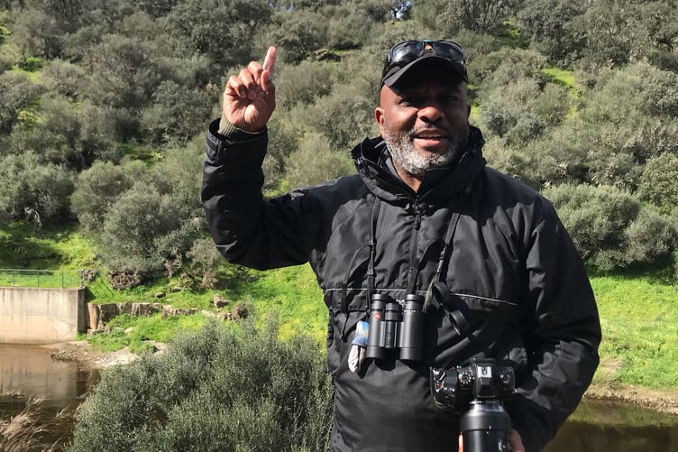Wildfowl and Wetlands Trust vice-president David Lindo is leading a series of bird walks on the charity's sites to mark 20 years as 'The Urban Birder'.