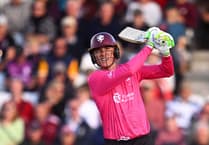 Tom Banton signs new deal with Somerset