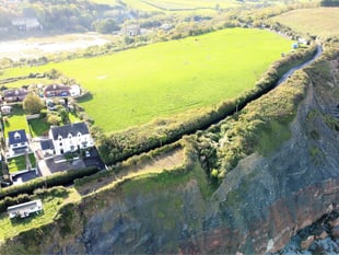 Council in £30m bid for new coast road