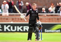 Lewis Goldsworthy entends contract with Somerset