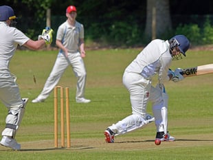 Bowker just misses out on double century 
