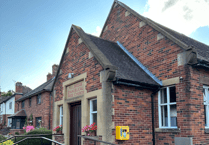 Councillors and community group team up to provide latest Minehead defibrillator