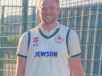 Minehead turn on the style to beat Castle Cary 
