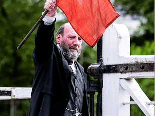 Dickens great-great-grandson stars in station play