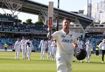 Top New Zealand batter Nicholls joins Somerset