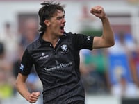 Langridge snaps up eight wickets for Seconds 