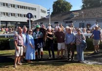 American Sniper wins handicap hurdle