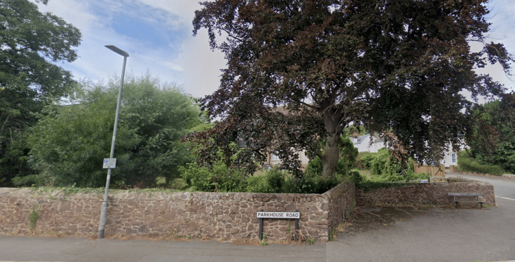 The repair of a collapsed stream bank in Parks Walk, Minehead, has been delayed while town councillors seek a contribution from Somerset Council.