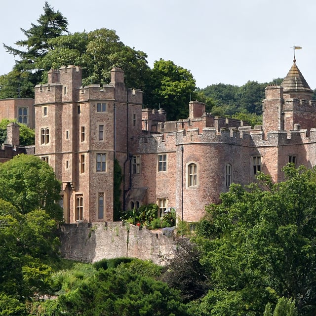 Autumn castle activities lined up