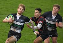 Minehead Barbarians in tense victory at Avon in league clash