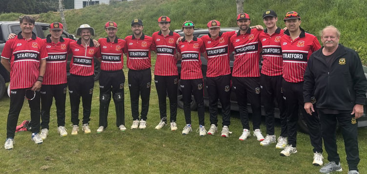 Ollie Groves (third from right)with the rest of the winning Stratford team